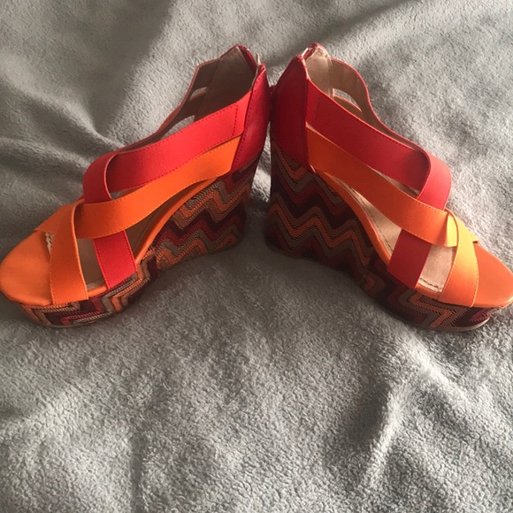 Multicolored wedge! - Picture 5 of 5